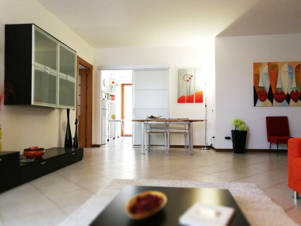 Cagliari Family Apartment エクステリア 写真